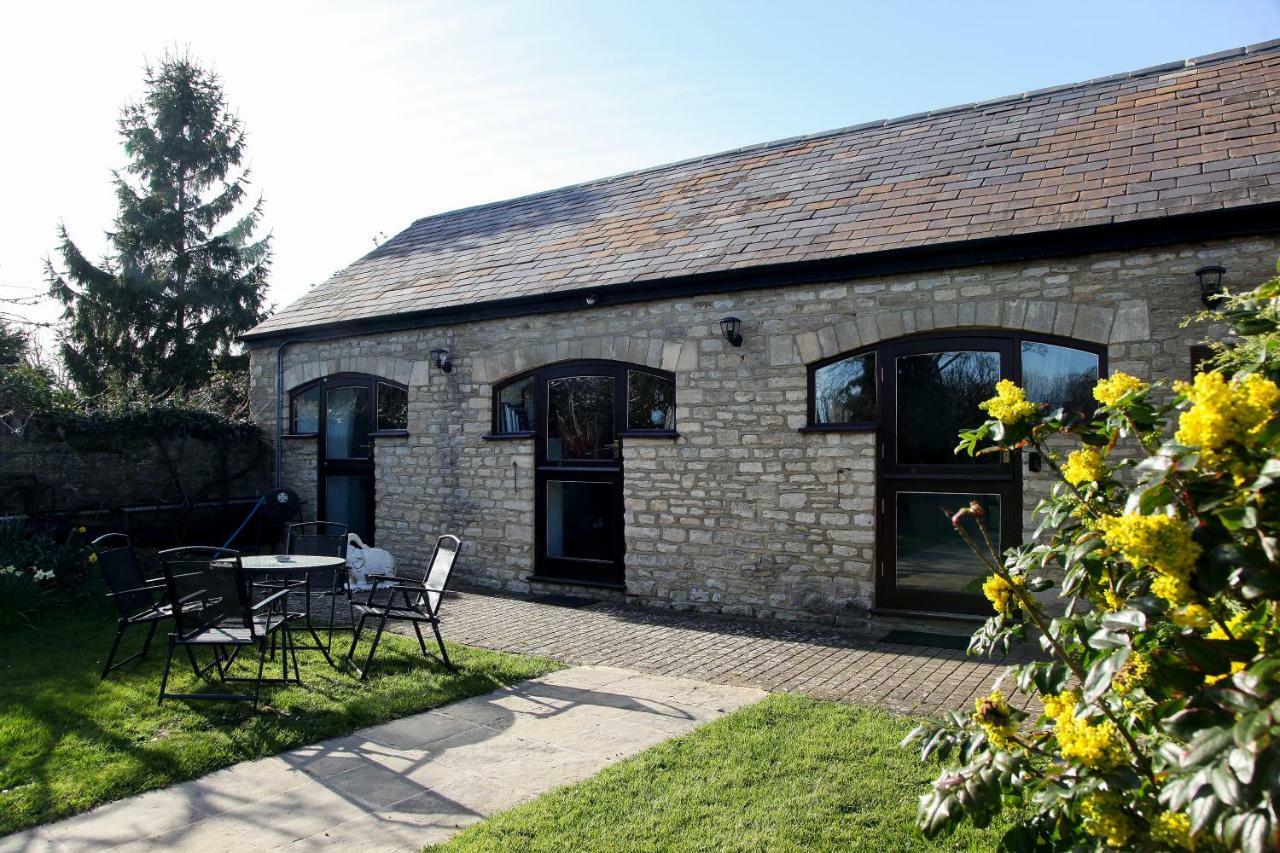 Stable Cottage, Oxfordshire Exterior photo